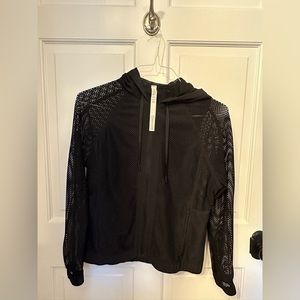 Lululemon mesh on mesh jacket. Lightweight and breathable with front pockets.